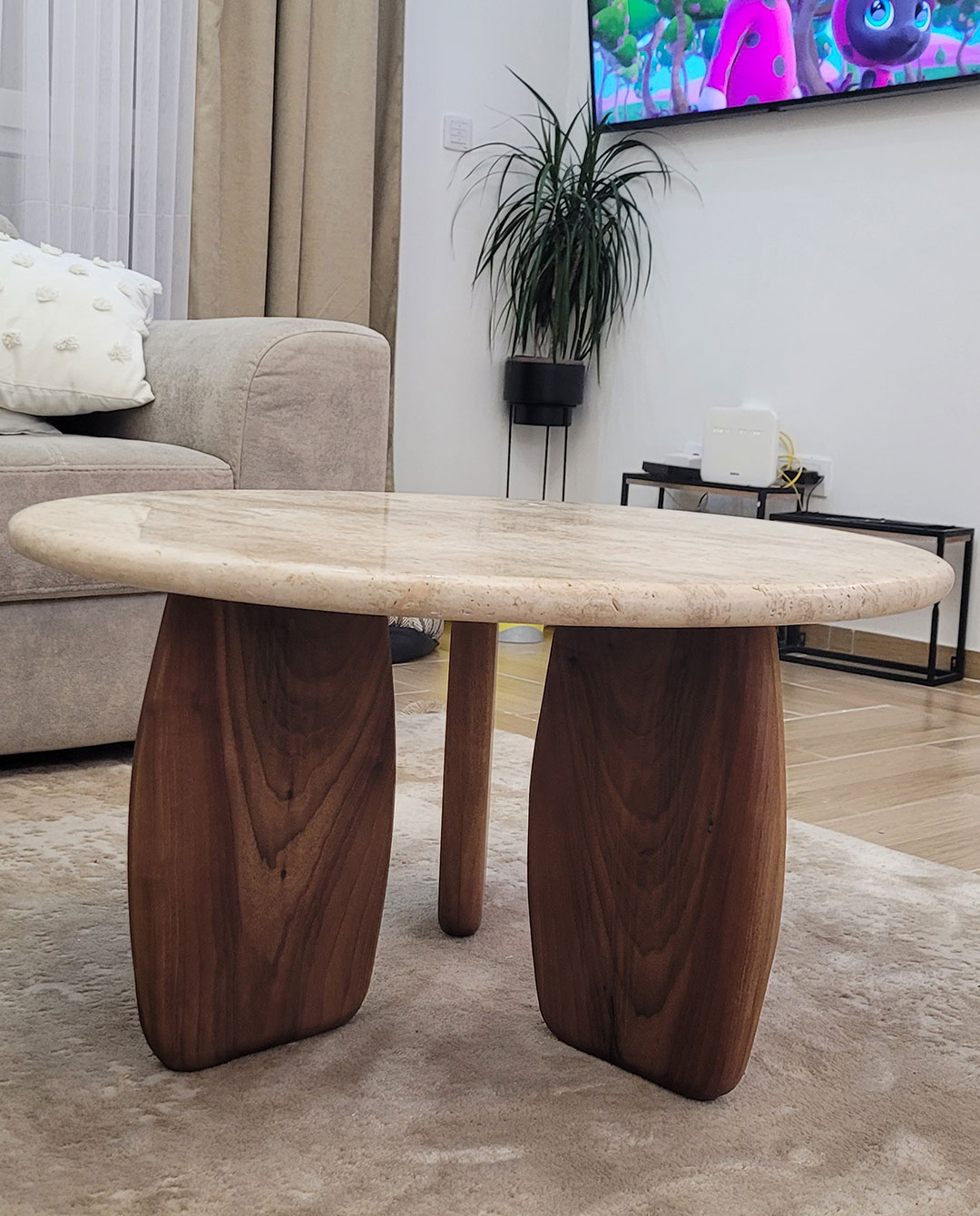 klub stolovi pocetna mala